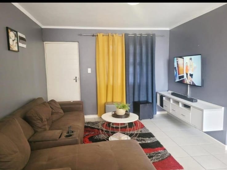 2 Bedroom Property for Sale in Delro Park Western Cape
